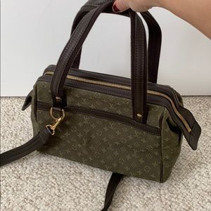 LOUIS Vuitton Mini Lin Josephine PM